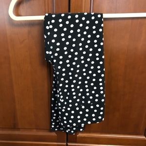 LuLaRoe black and white polka dot leggings